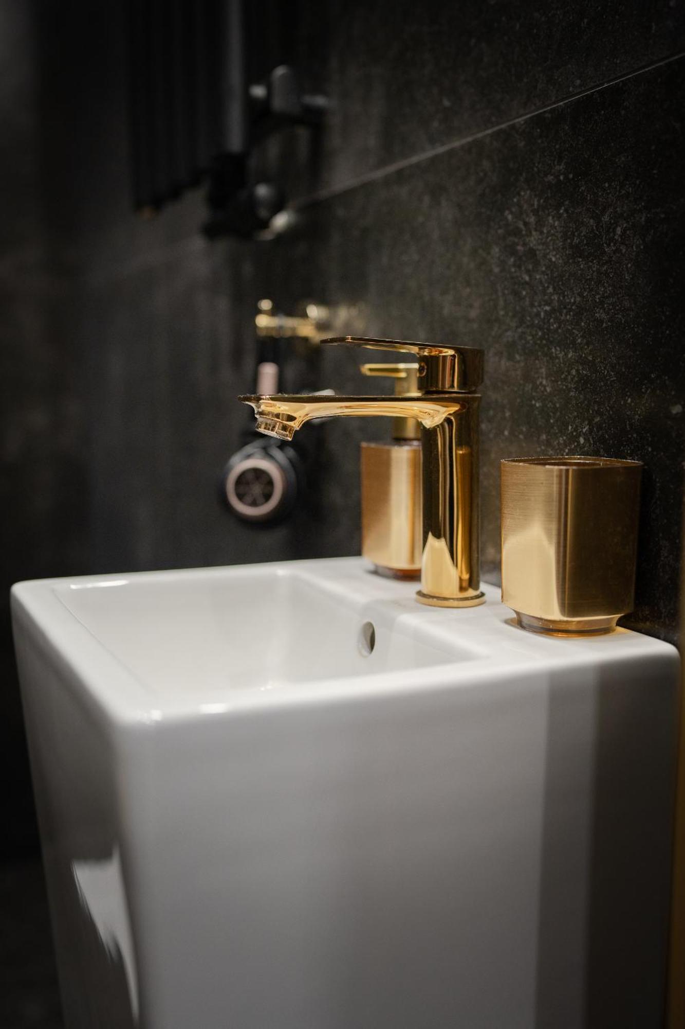 Apartament Shine Prywatne Jacuzzi Starowislna Krakow Exterior photo